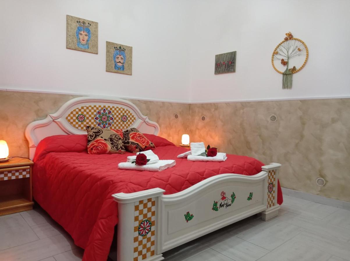 Mary Home - Casa Vacanza Taormina Pokój zdjęcie