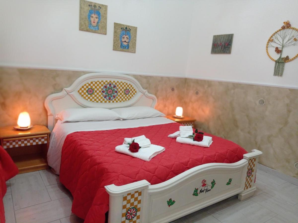 Mary Home - Casa Vacanza Taormina Pokój zdjęcie