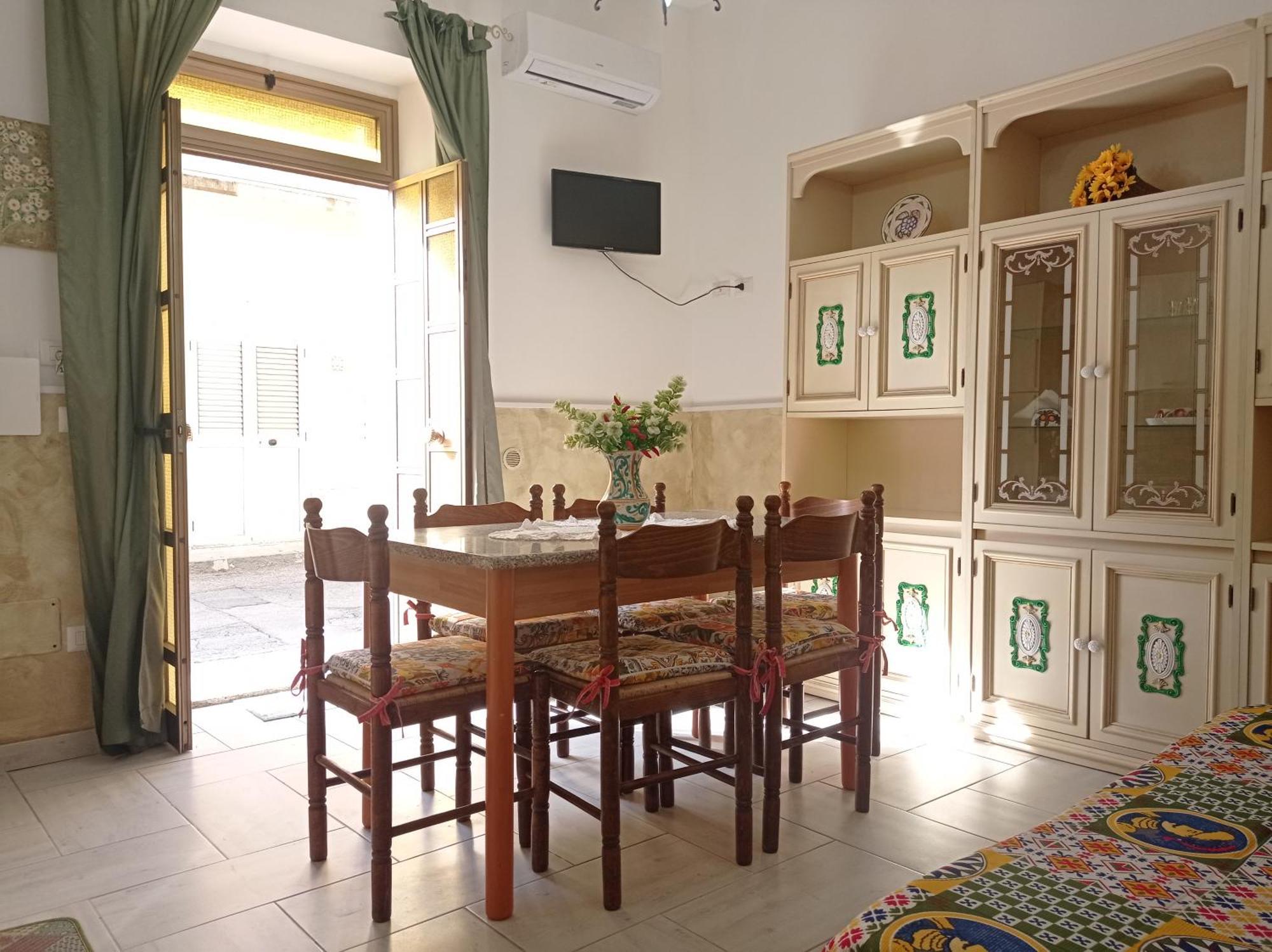 Mary Home - Casa Vacanza Taormina Pokój zdjęcie